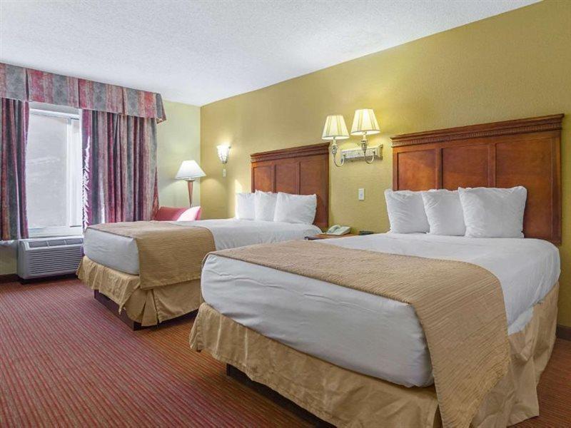 Surestay Plus Hotel By Best Western Durham Medical Center Экстерьер фото