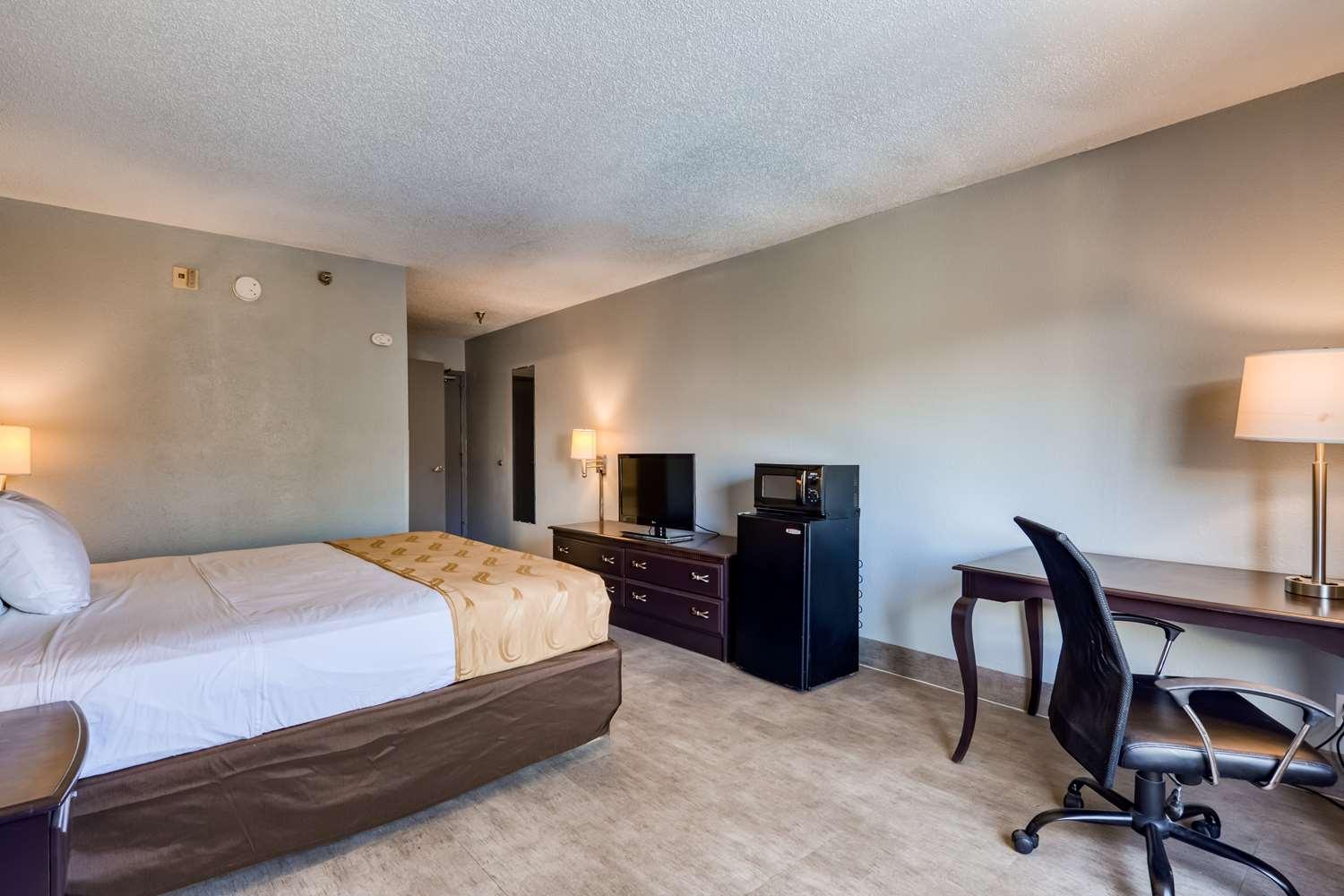 Surestay Plus Hotel By Best Western Durham Medical Center Экстерьер фото