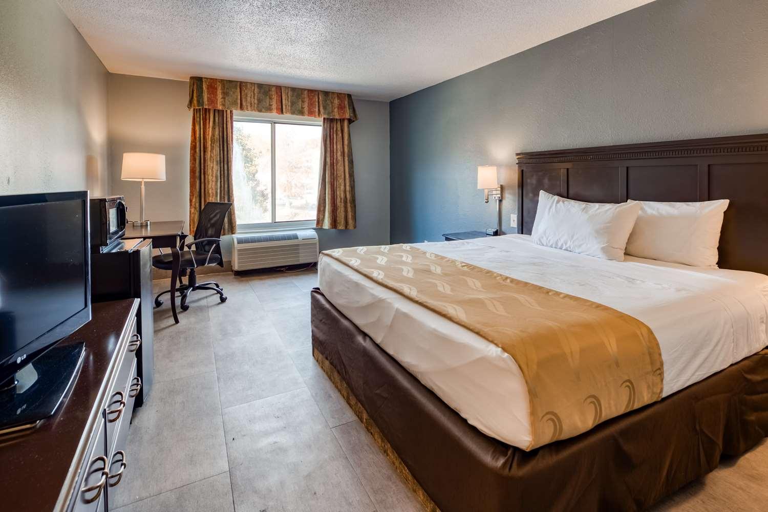 Surestay Plus Hotel By Best Western Durham Medical Center Экстерьер фото