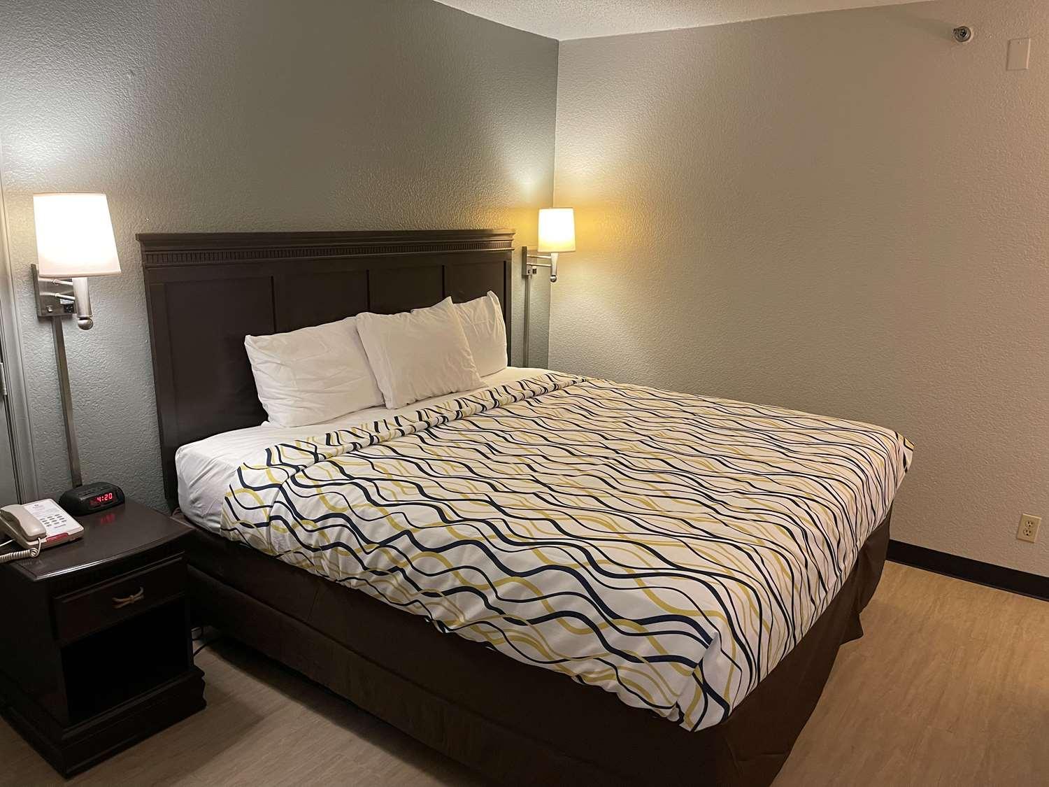 Surestay Plus Hotel By Best Western Durham Medical Center Экстерьер фото