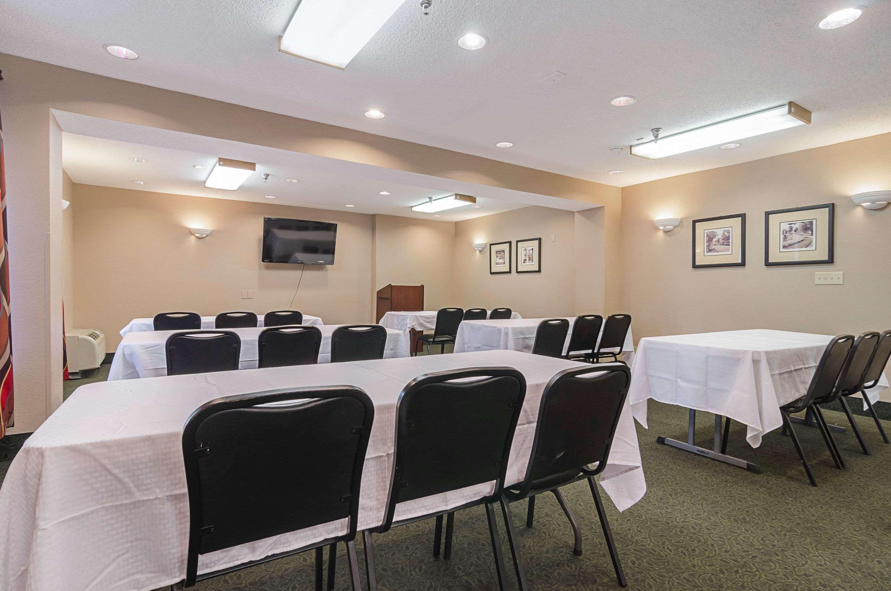 Surestay Plus Hotel By Best Western Durham Medical Center Экстерьер фото